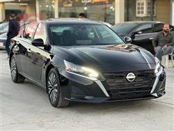 نيسان ألتيما